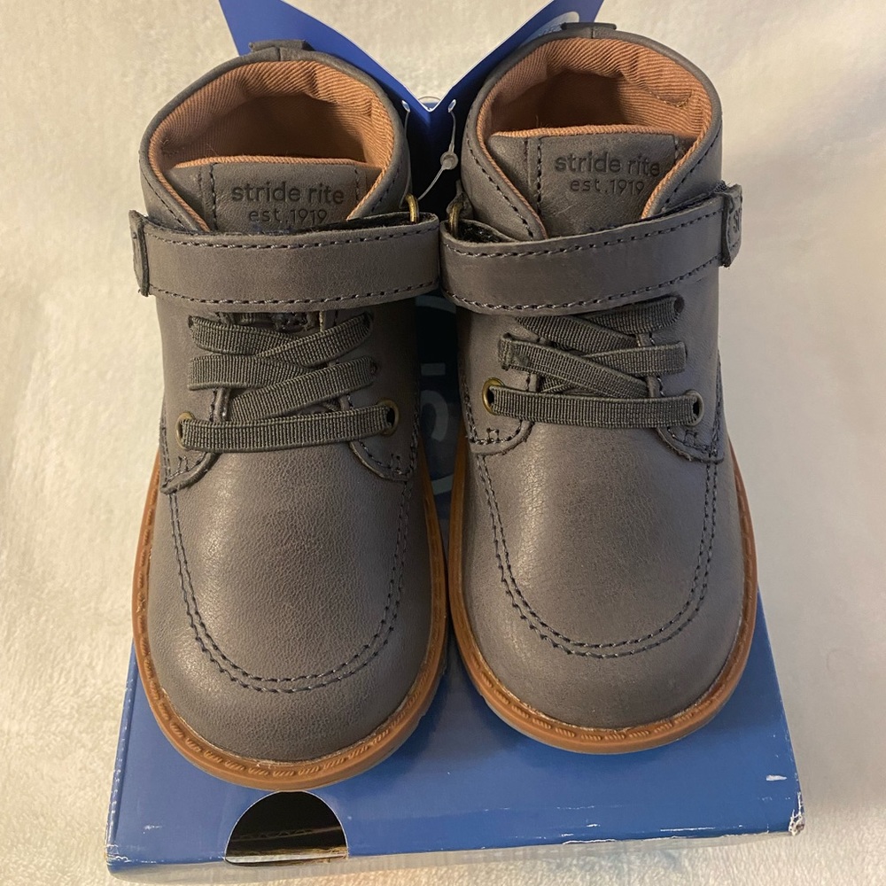 Stride Rite Grey walking shoes